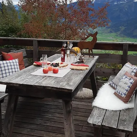 Lisa شاليه بيسندورف