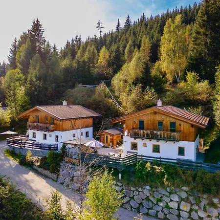 シャレー Lisa ピーゼンドルフ